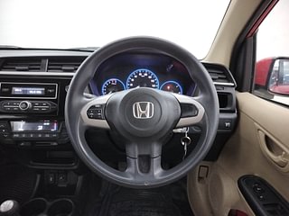 Used 2016 Honda Brio [2011-2016] S MT Petrol Manual interior STEERING VIEW