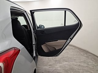 Used 2020 Hyundai Grand i10 Magna 1.2 Kappa VTVT Petrol Manual interior RIGHT REAR DOOR OPEN VIEW