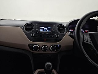 Used 2020 Hyundai Grand i10 Magna 1.2 Kappa VTVT Petrol Manual interior MUSIC SYSTEM & AC CONTROL VIEW
