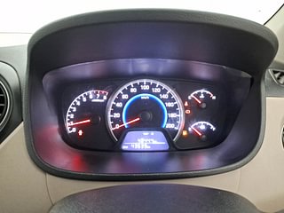 Used 2020 Hyundai Grand i10 Magna 1.2 Kappa VTVT Petrol Manual interior CLUSTERMETER VIEW