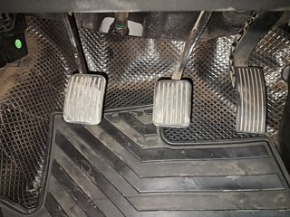 Used 2020 Hyundai Grand i10 Magna 1.2 Kappa VTVT Petrol Manual interior PEDALS VIEW
