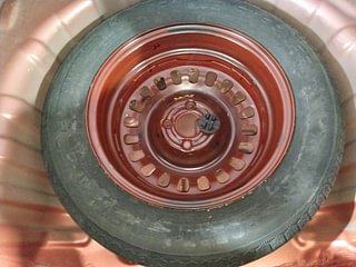 Used 2022 Renault Kiger RXZ MT Petrol Manual tyres SPARE TYRE VIEW