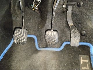 Used 2022 Renault Kiger RXZ MT Petrol Manual interior PEDALS VIEW