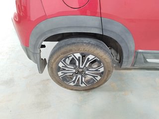 Used 2022 Renault Kiger RXZ MT Petrol Manual tyres RIGHT REAR TYRE RIM VIEW