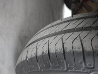 Used 2017 hyundai i10 Sportz 1.1 Petrol Petrol Manual tyres LEFT FRONT TYRE TREAD VIEW