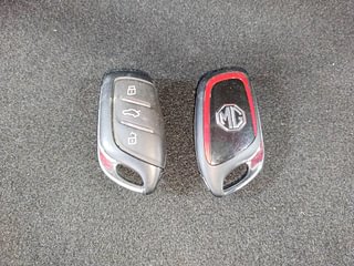 Used 2023 MG Motors Astor Smart EX 1.5 MT Petrol Manual extra CAR KEY VIEW