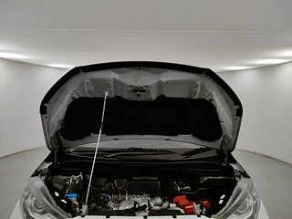 Used 2021 Honda WR-V i-DTEC VX Diesel Manual engine ENGINE & BONNET OPEN FRONT VIEW