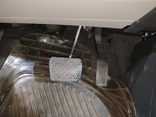 Used 2017 Ford EcoSport Titanium 1.5L Ti-VCT AT Petrol Automatic interior PEDALS VIEW