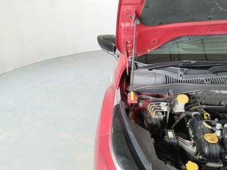 Used 2020 Tata Altroz XZ 1.2 Petrol Manual engine ENGINE RIGHT SIDE HINGE & APRON VIEW