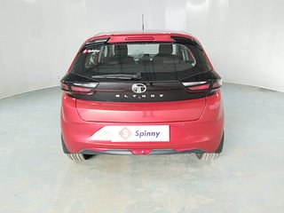 Used 2020 Tata Altroz XZ 1.2 Petrol Manual exterior BACK VIEW