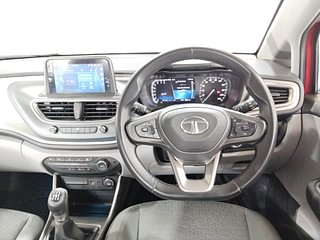 Used 2020 Tata Altroz XZ 1.2 Petrol Manual interior STEERING VIEW