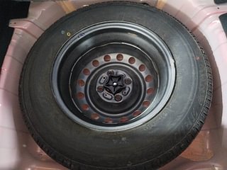 Used 2020 Tata Altroz XZ 1.2 Petrol Manual tyres SPARE TYRE VIEW