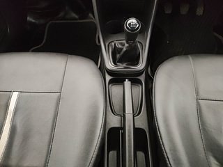 Used 2019 Volkswagen Ameo [2016-2020] 1.0 Trendline Petrol Petrol Manual interior GEAR  KNOB VIEW
