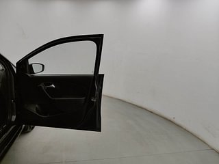 Used 2019 Volkswagen Ameo [2016-2020] 1.0 Trendline Petrol Petrol Manual interior RIGHT FRONT DOOR OPEN VIEW