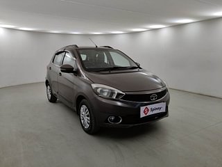 Used 2019 Tata Tiago [2016-2020] Revotron XZ Petrol Manual exterior RIGHT FRONT CORNER VIEW