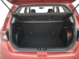 Used 2019 Hyundai Venue [2019-2022] SX Plus 1.0 Turbo DCT Petrol Automatic interior DICKY INSIDE VIEW