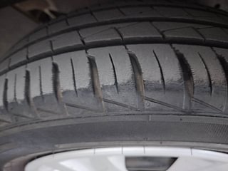 Used 2023 Renault Kwid 1.0 RXT SCE Petrol Manual tyres RIGHT FRONT TYRE TREAD VIEW