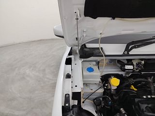 Used 2023 Renault Kwid 1.0 RXT SCE Petrol Manual engine ENGINE RIGHT SIDE HINGE & APRON VIEW