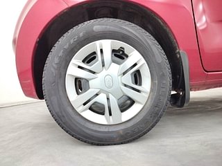Used 2018 Datsun Redi-GO [2015-2019] T(O) 0.8L Limited Edition Petrol Manual tyres LEFT FRONT TYRE RIM VIEW