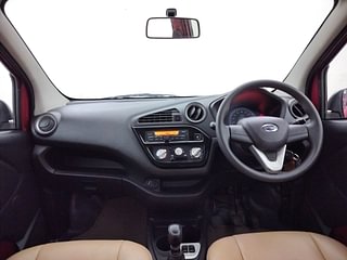 Used 2018 Datsun Redi-GO [2015-2019] T(O) 0.8L Limited Edition Petrol Manual interior DASHBOARD VIEW