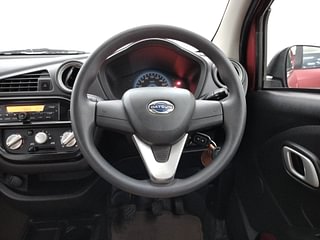Used 2018 Datsun Redi-GO [2015-2019] T(O) 0.8L Limited Edition Petrol Manual interior STEERING VIEW