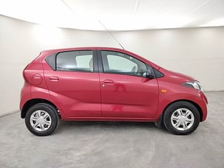 Used 2018 Datsun Redi-GO [2015-2019] T(O) 0.8L Limited Edition Petrol Manual exterior RIGHT SIDE VIEW