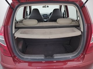 Used 2012 Hyundai i10 Sportz 1.2 AT Kappa2 Petrol Automatic interior DICKY INSIDE VIEW