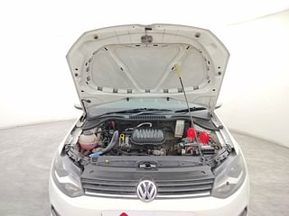 Used 2019 Volkswagen Polo [2018-2022] Comfortline 1.0L (P) Petrol Manual engine ENGINE & BONNET OPEN FRONT VIEW