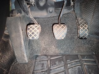Used 2019 Volkswagen Polo [2018-2022] Comfortline 1.0L (P) Petrol Manual interior PEDALS VIEW