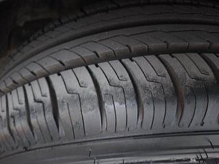 Used 2019 Volkswagen Polo [2018-2022] Comfortline 1.0L (P) Petrol Manual tyres LEFT REAR TYRE TREAD VIEW
