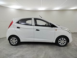 Used 2014 Hyundai Eon [2011-2018] Magna Petrol Manual exterior RIGHT SIDE VIEW