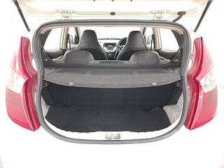 Used 2014 Hyundai Eon [2011-2018] Magna Petrol Manual interior DICKY INSIDE VIEW