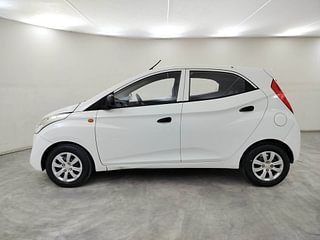 Used 2014 Hyundai Eon [2011-2018] Magna Petrol Manual exterior LEFT SIDE VIEW