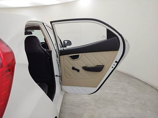 Used 2014 Hyundai Eon [2011-2018] Magna Petrol Manual interior RIGHT REAR DOOR OPEN VIEW