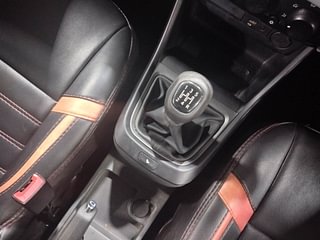 Used 2021 Tata Altroz XE 1.2 Petrol Manual interior GEAR  KNOB VIEW