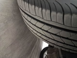 Used 2017 Ford EcoSport Titanium 1.5L Ti-VCT AT Petrol Automatic tyres RIGHT FRONT TYRE TREAD VIEW