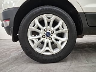 Used 2017 Ford EcoSport Titanium 1.5L Ti-VCT AT Petrol Automatic tyres RIGHT REAR TYRE RIM VIEW