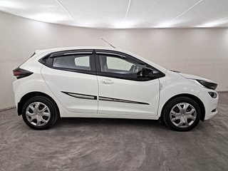 Used 2022 Tata Altroz XT 1.2 Petrol Manual exterior RIGHT SIDE VIEW