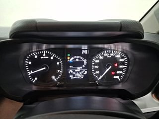 Used 2022 Tata Altroz XT 1.2 Petrol Manual interior CLUSTERMETER VIEW