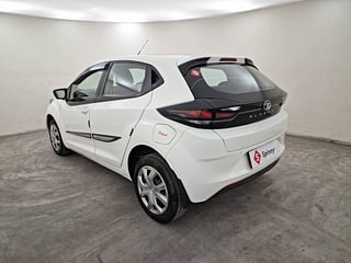 Used 2022 Tata Altroz XT 1.2 Petrol Manual exterior LEFT REAR CORNER VIEW