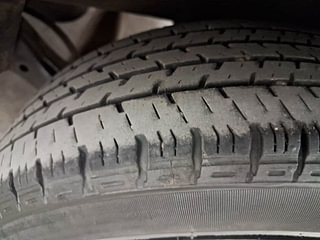 Used 2018 Hyundai Grand i10 [2017-2020] Asta 1.2 Kappa VTVT Petrol Manual tyres LEFT REAR TYRE TREAD VIEW