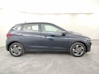 Used 2022 Hyundai New i20 Asta (O) 1.0 Turbo DCT Petrol Automatic exterior RIGHT SIDE VIEW