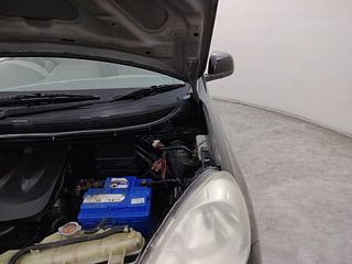 Used 2014 Nissan Micra [2013-2020] XV Diesel Diesel Manual engine ENGINE LEFT SIDE HINGE & APRON VIEW