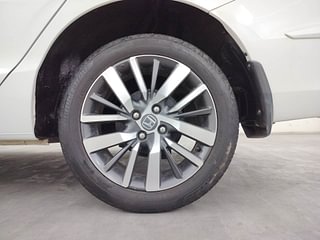 Used 2023 Honda City ZX Petrol MT Petrol Manual tyres LEFT REAR TYRE RIM VIEW