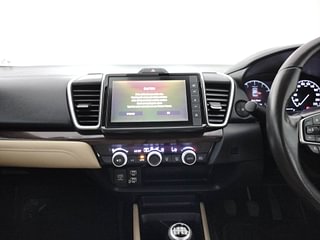 Used 2023 Honda City ZX Petrol MT Petrol Manual interior MUSIC SYSTEM & AC CONTROL VIEW