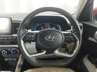 Used 2023 Hyundai Venue S (O) 1.0 Turbo DCT Petrol Automatic interior STEERING VIEW