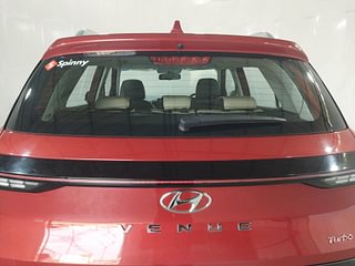 Used 2023 Hyundai Venue S (O) 1.0 Turbo DCT Petrol Automatic exterior BACK WINDSHIELD VIEW