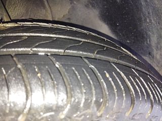 Used 2019 Tata Tiago [2016-2020] Revotron XZA AMT Petrol Automatic tyres LEFT FRONT TYRE TREAD VIEW