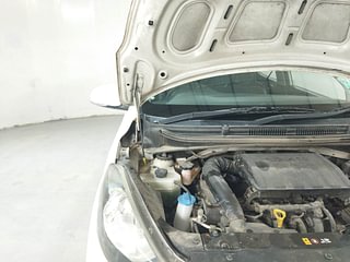 Used 2020 Hyundai Grand i10 Nios Sportz 1.2 Kappa VTVT Petrol Manual engine ENGINE RIGHT SIDE HINGE & APRON VIEW