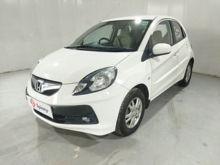 Used 2014 Honda Brio VX MT Petrol Manual exterior LEFT FRONT CORNER VIEW
